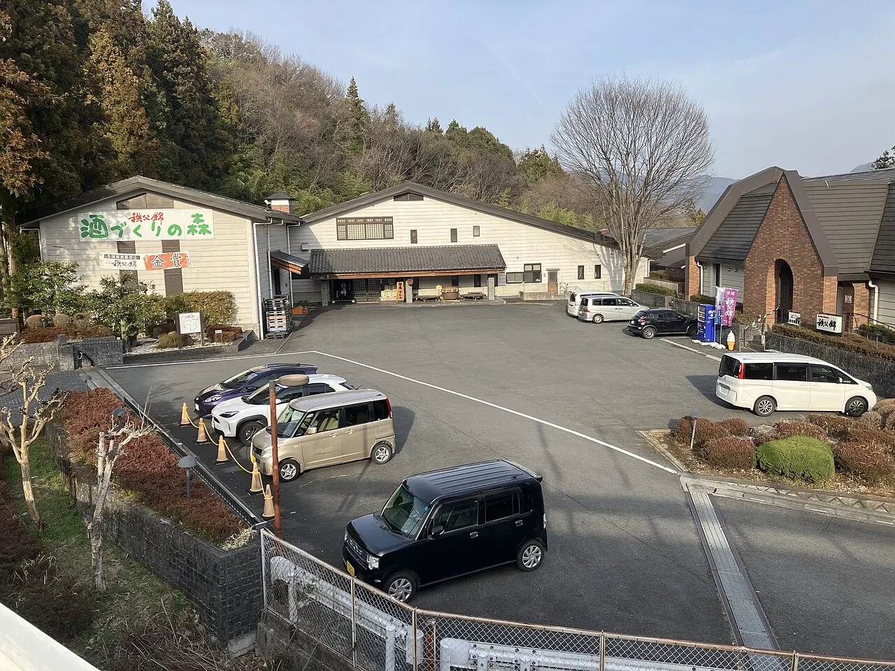 矢尾本店の建物