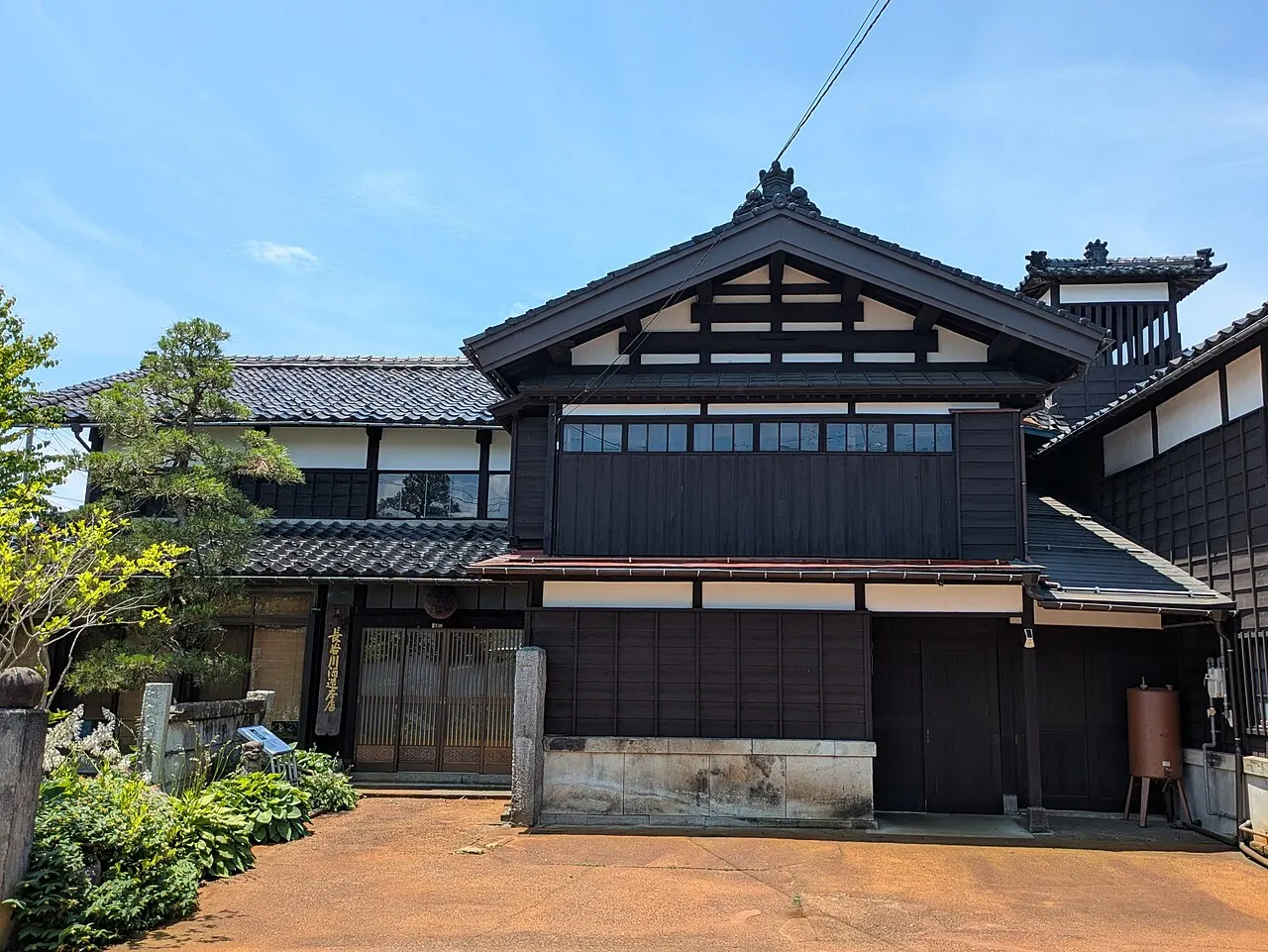 長谷川酒造の主屋