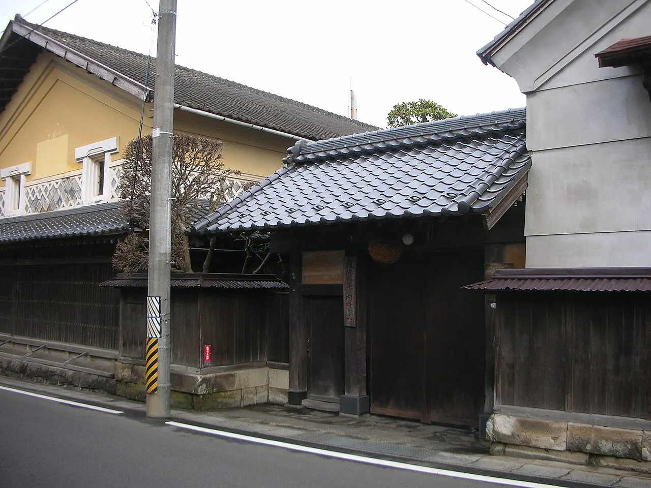 内ヶ崎酒造店の建物