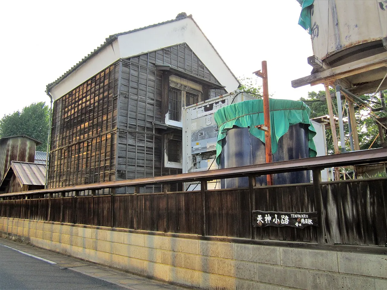 鈴木酒造の建物