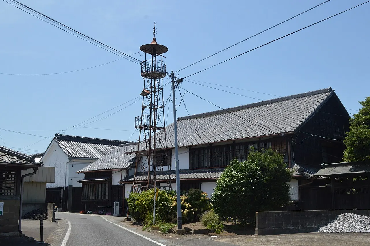 西岡本店の建物
