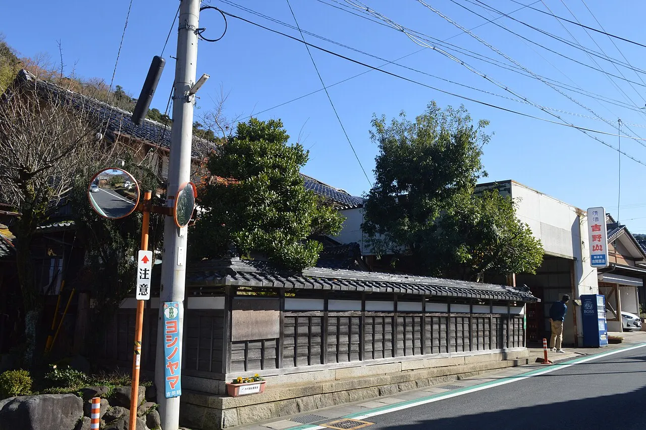 吉岡酒造場の建物