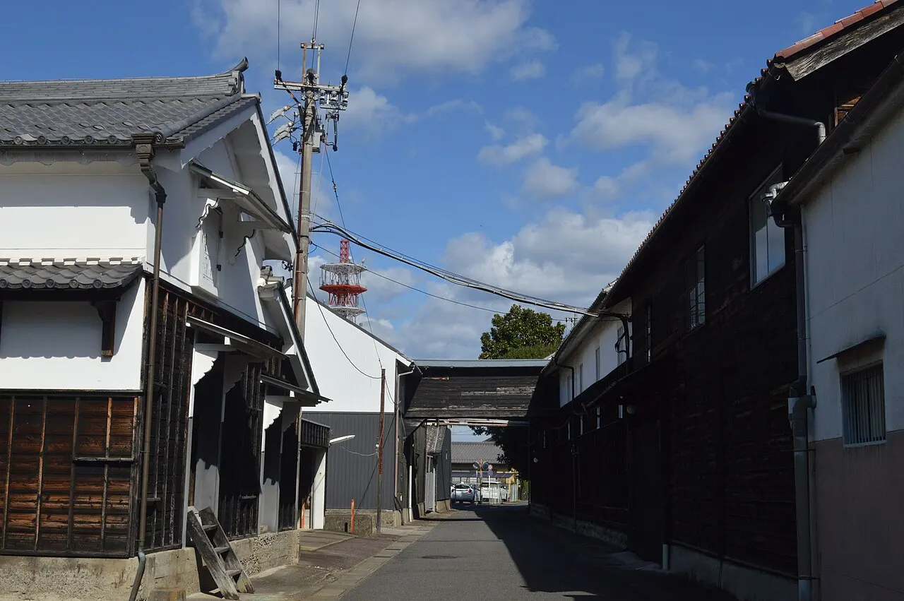 御代桜醸造の建物