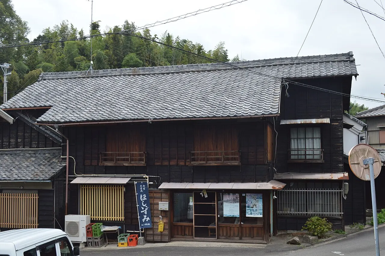 丸一酒造の建物