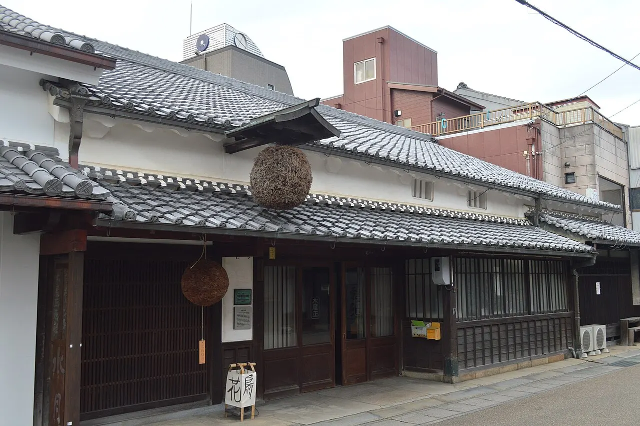 木屋正酒造の建物