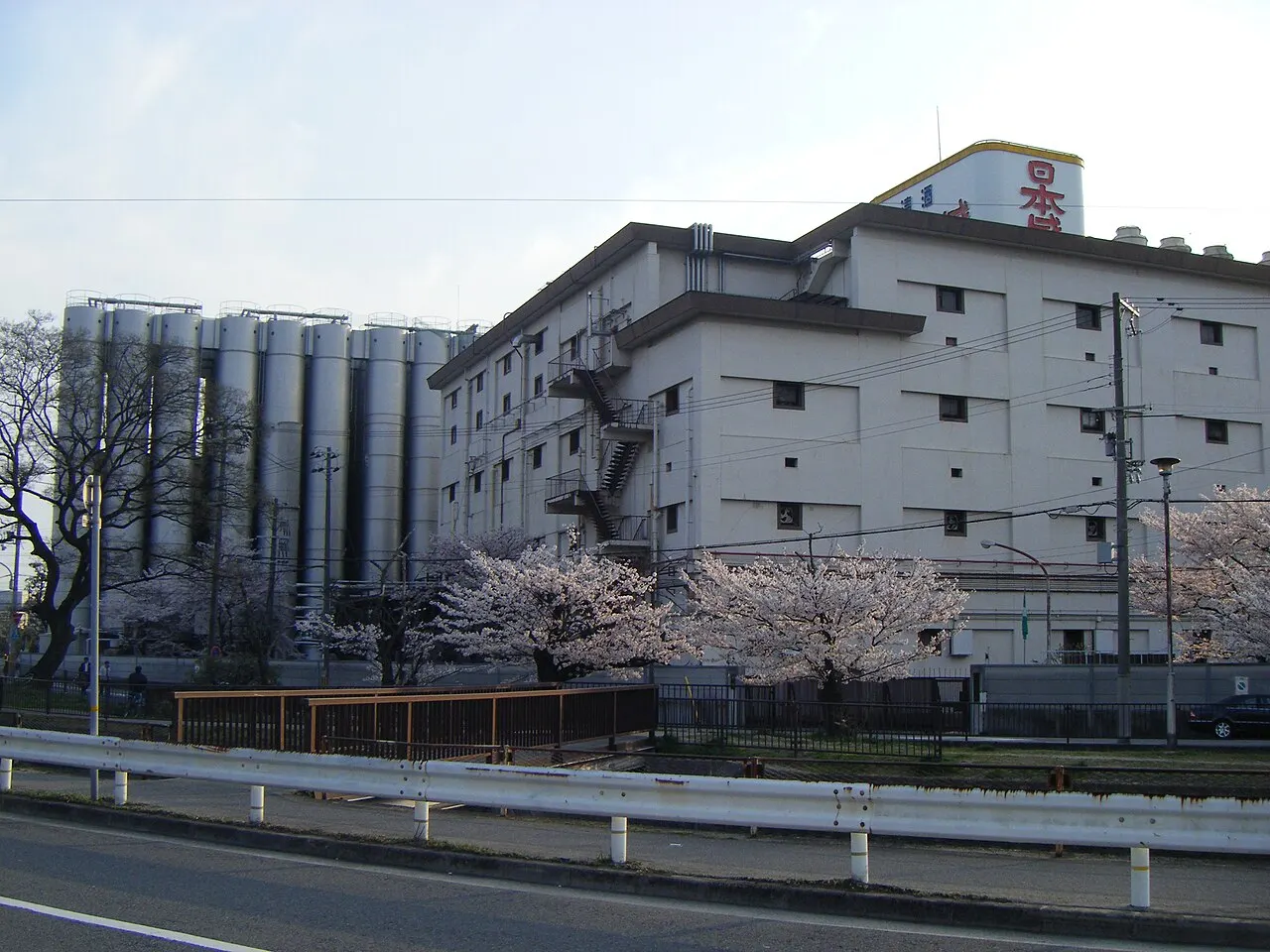 日本盛の本社工場