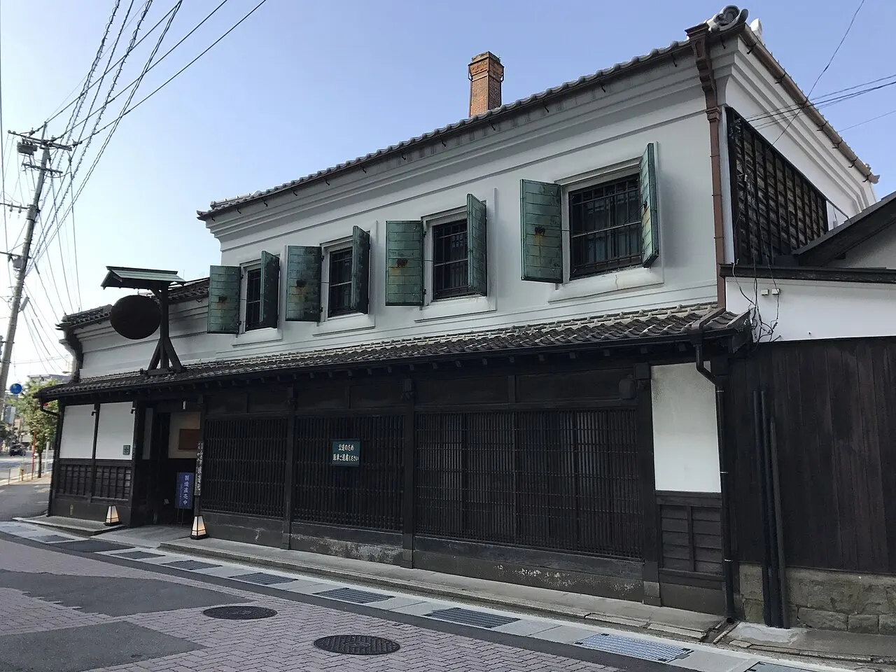 石蔵酒造・博多百年蔵